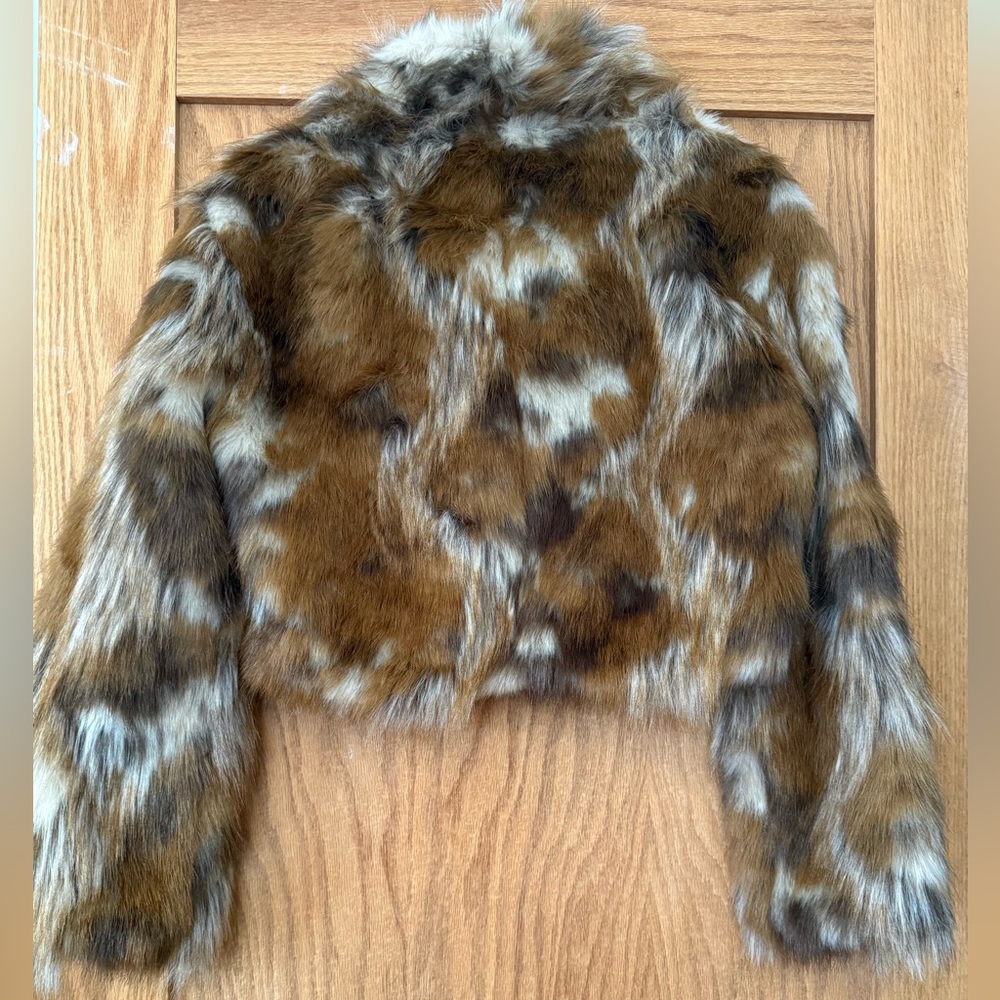 **VINTAGE SPELL AND THE GYPSY COLLECTIVE** Nomad Faux Fur Jacket LIKE NEW! (M/L) - Picture 7 of 8